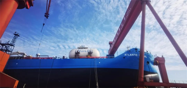 第27頁_新聞中心_蕪湖造船廠有限公司